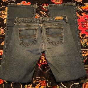 Abercrombie and fitch size 6R